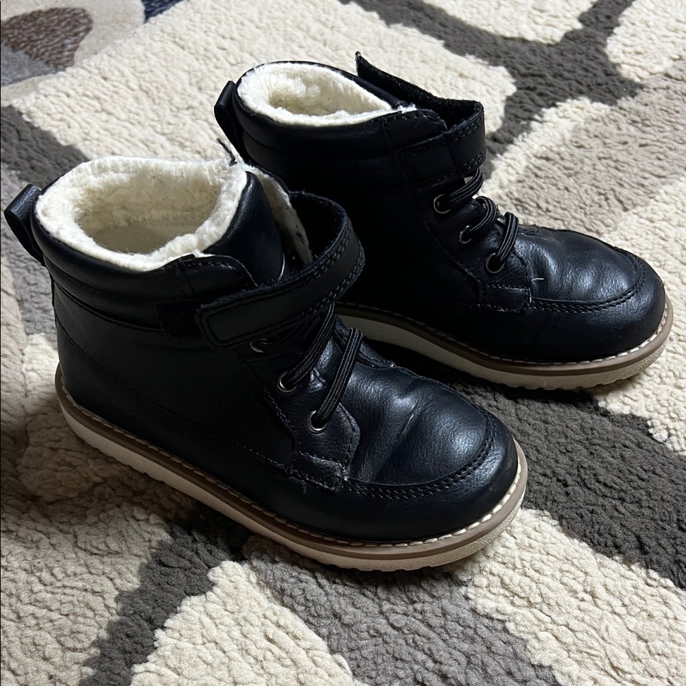 Old Navy Black Kids Boots with Cream Lining